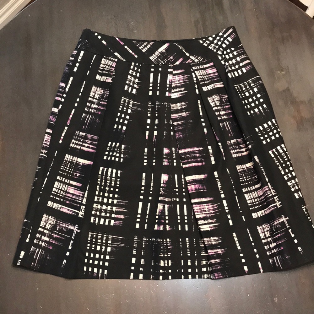 Excellent Condition Banana Republic Pleated Skirt